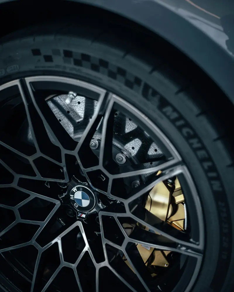 2022 BMW M3 Competition — photo 4