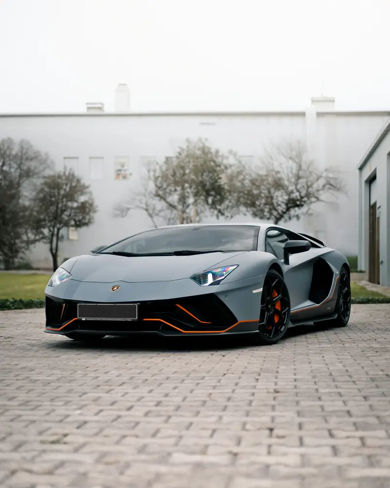 2022 Lamborghini Aventador