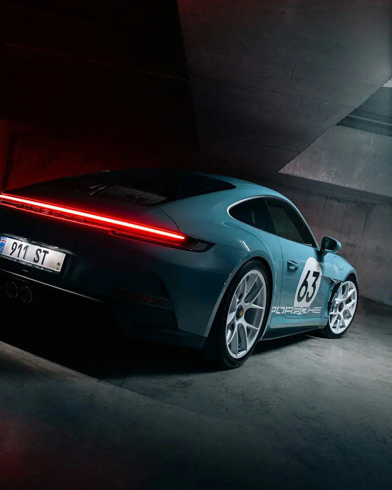 2024 Porsche 911 S/T — photo 5